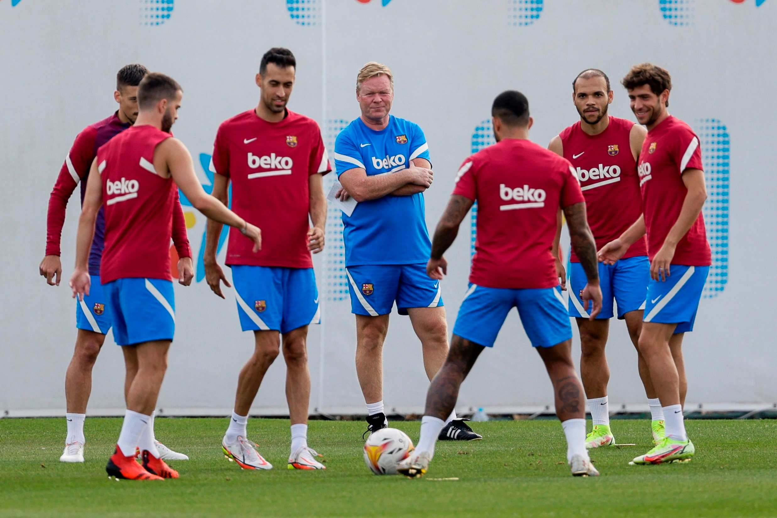 Koeman recupera a Ter Stegen y Mingueza y convoca a Coutinho, Umtiti y Pjanic – prensa Libre