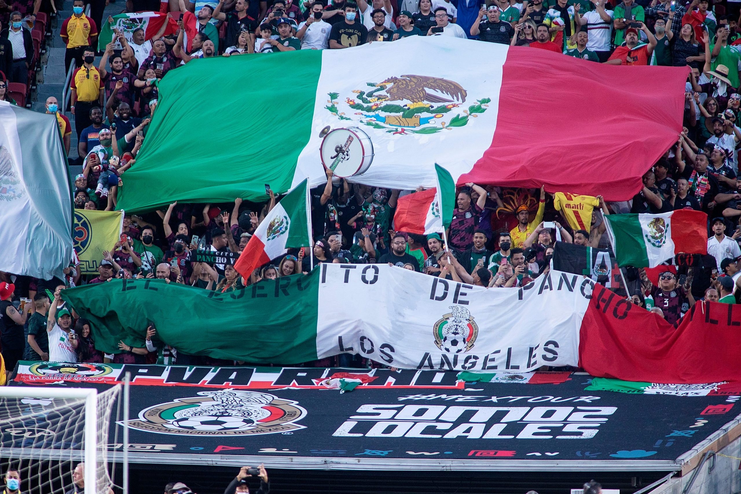 La FIFA reduce la sanción a la Federación Mexicana de Fútbol por el grito homofóbico de su afición – Prensa Libre