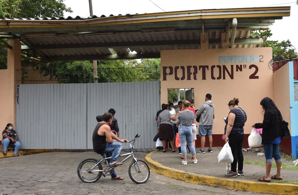 Minsa persiste en la muerte semanal por covid, a pesar del aumento de infecciones