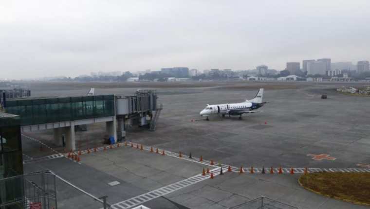 Aviación Civil emitirá permiso a los viajeros para circular durante el toque de queda – Prensa Libre