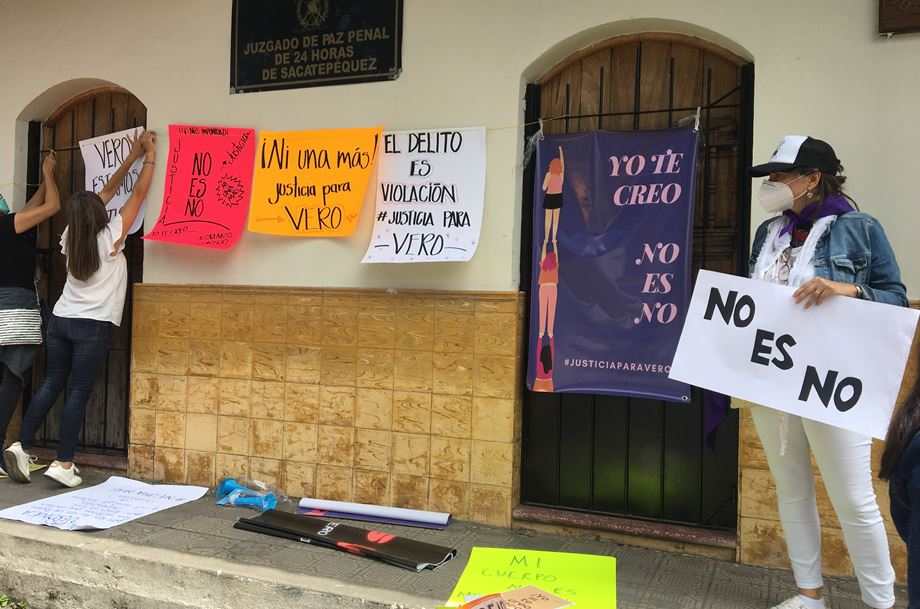 Diego Ariel Stella acusado del delito de violencia sexual es enviado a prisión tras ser denunciado por una víctima en redes sociales – Prensa Libre