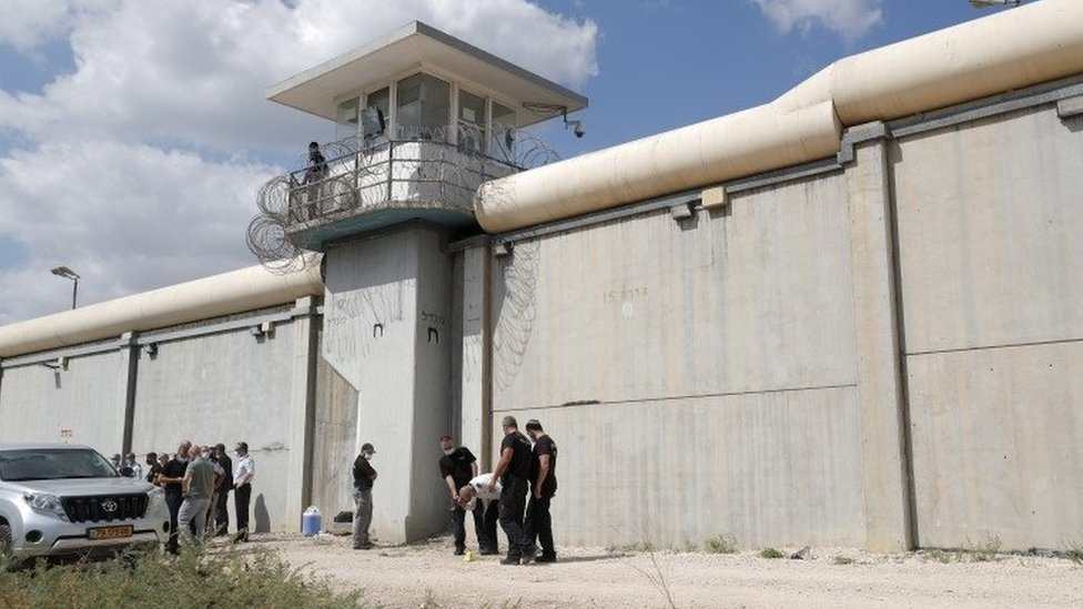 Inusual fuga de seis palestinos de prisión de máxima seguridad en Israel – Prensa Libre