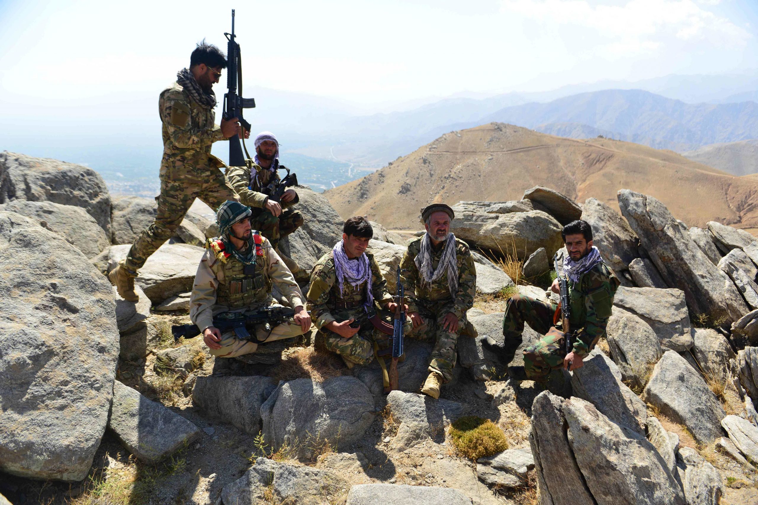 Los talibanes no paran e intensifican su ofensiva en busca del último bastión de la oposición – Prensa Libre