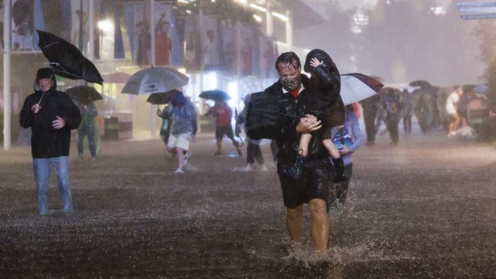 Nueva York, Nueva Jersey y Pensilvania en estados de emergencia por “inundaciones brutales” que mataron al menos a 14 personas – Prensa Libre