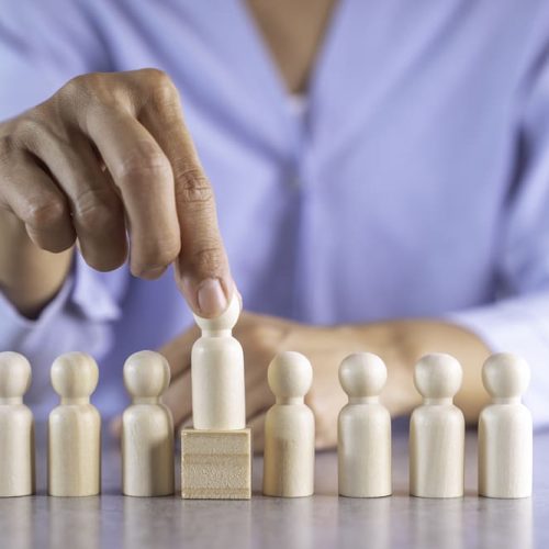 Servicio de reclutamiento empresarial: beneficios para la retención de talento y el ahorro